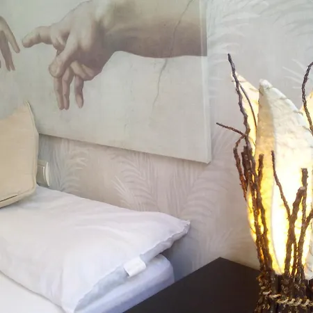 Del Parque Flats - Carreteria Apartment